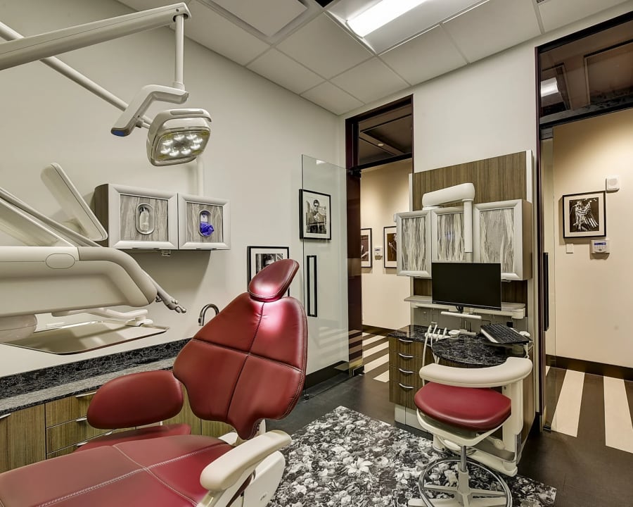 Extractions & Wisdom Teeth, Kelowna Dentist